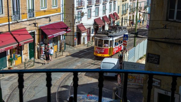 Atracția pe șine a Lisabonei: Tramvaiul 28